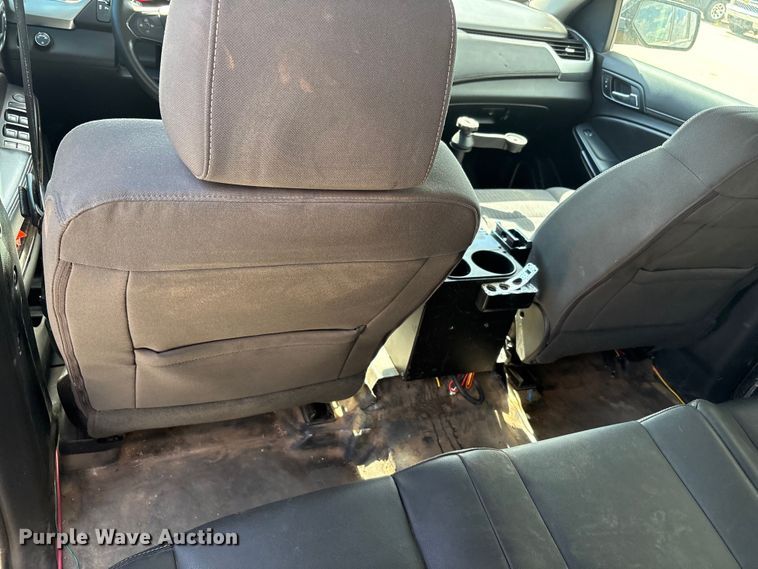 image for item EU4690 2019 Chevrolet Tahoe Police SUV