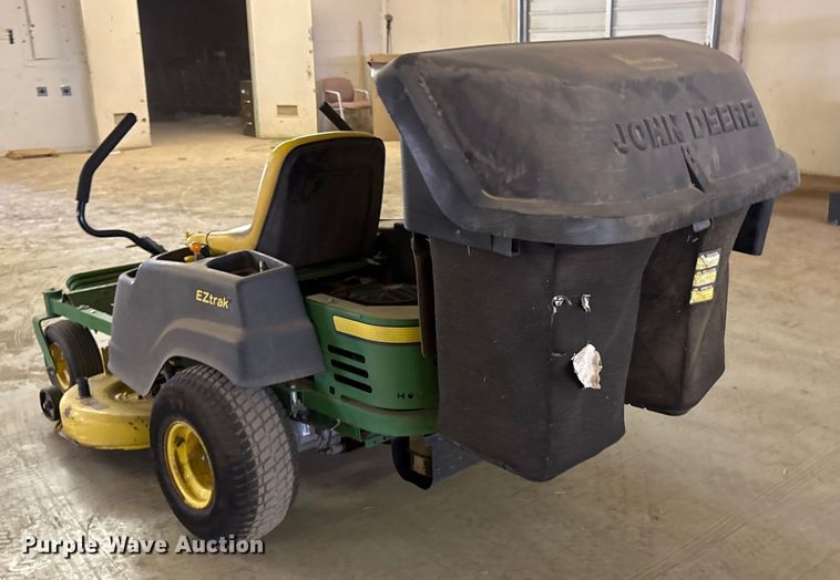 image for item EU4694 2011 John Deere EZtrak ZTR lawn mower