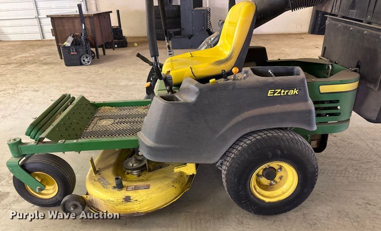image for item EU4694 2011 John Deere EZtrak ZTR lawn mower