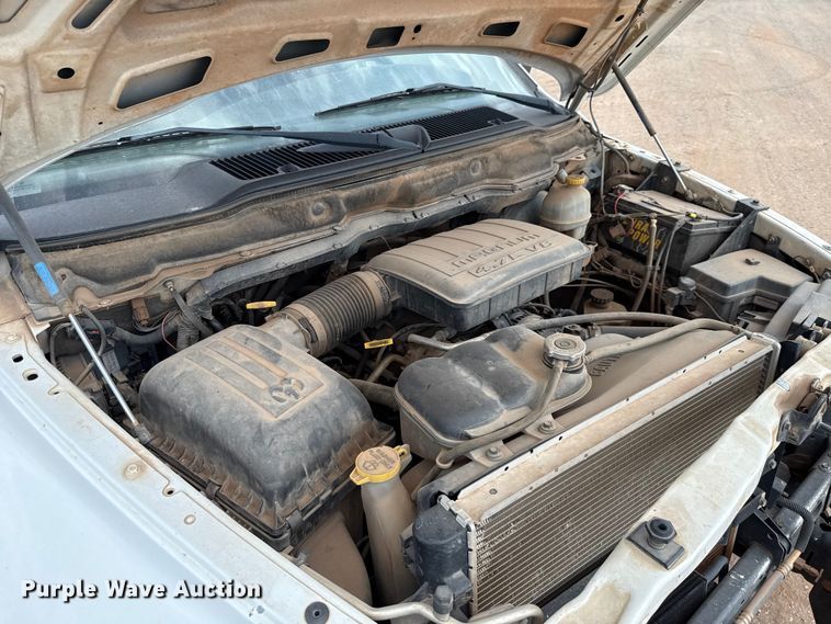 image for item EU5019 2002 Dodge Ram 1500 Quad Cab flatbed pickup truck