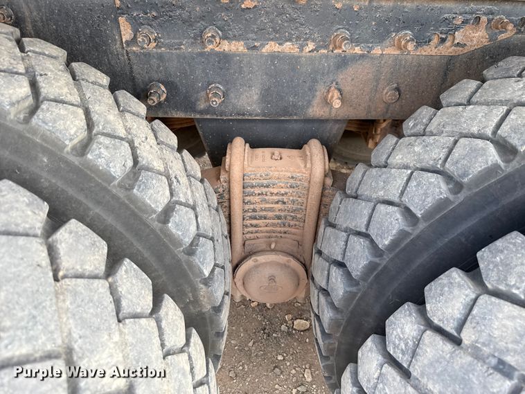 image for item EU5020 2010 Mack CHU613 dump truck