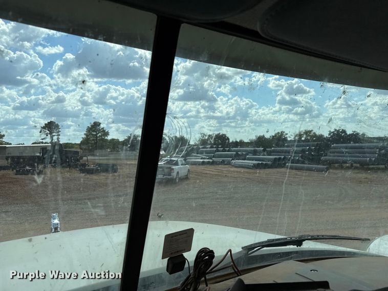 image for item EU5020 2010 Mack CHU613 dump truck