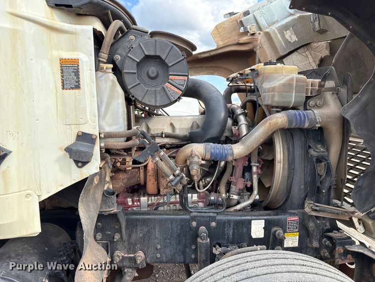 image for item EU5020 2010 Mack CHU613 dump truck