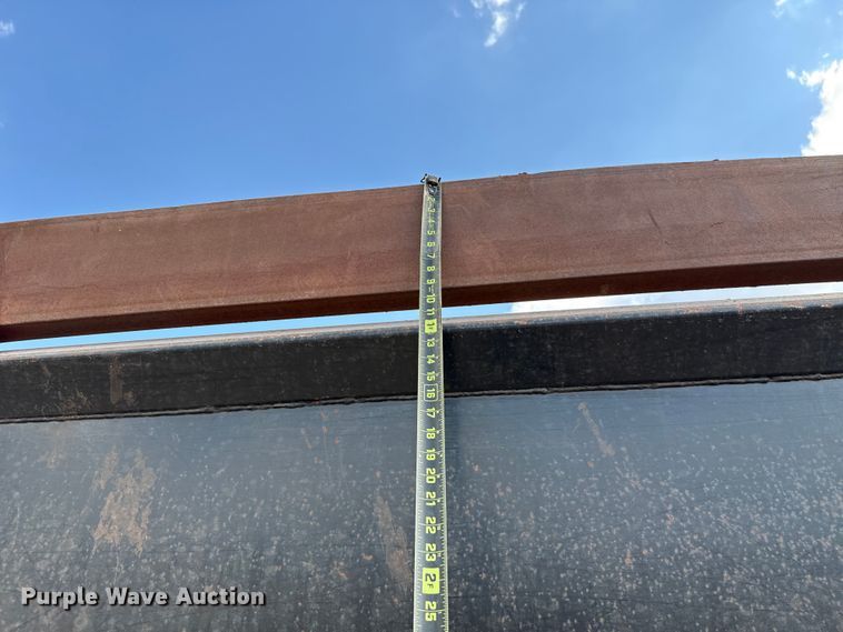 image for item EU5021 2003 Mack CH613 dump truck