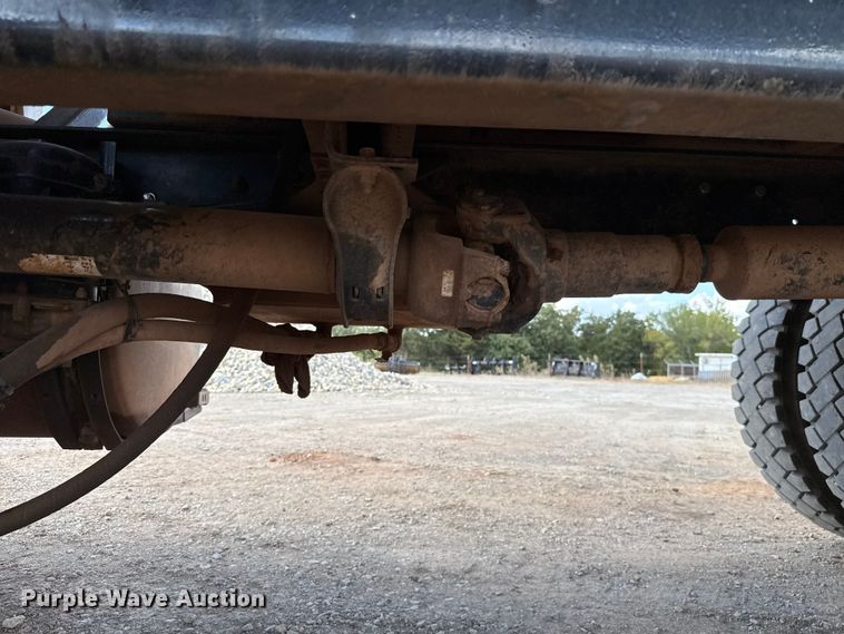 image for item EU5021 2003 Mack CH613 dump truck