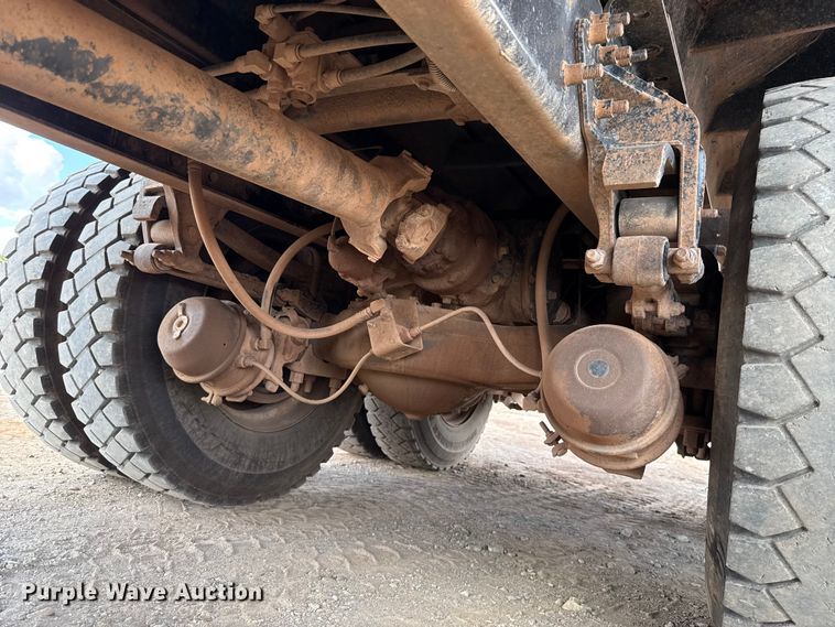 image for item EU5021 2003 Mack CH613 dump truck