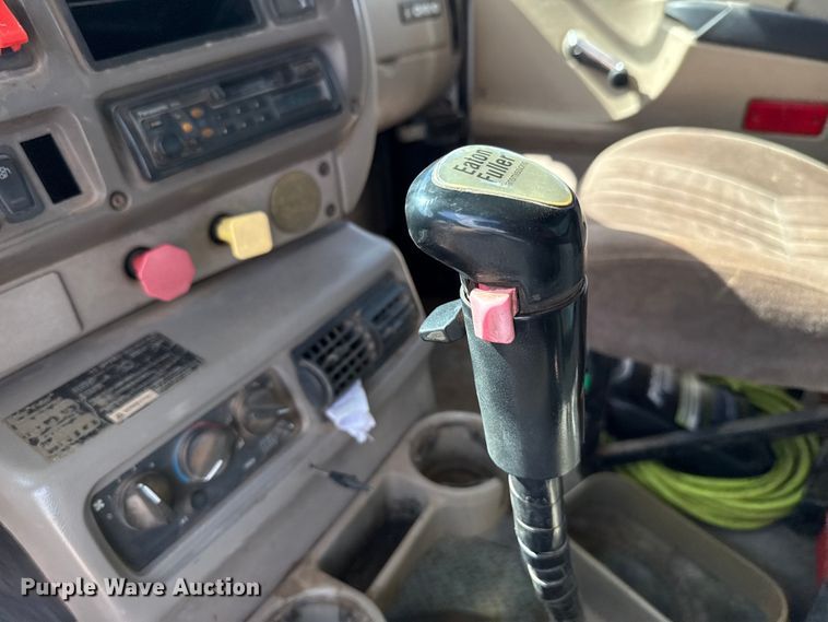 image for item EU5021 2003 Mack CH613 dump truck