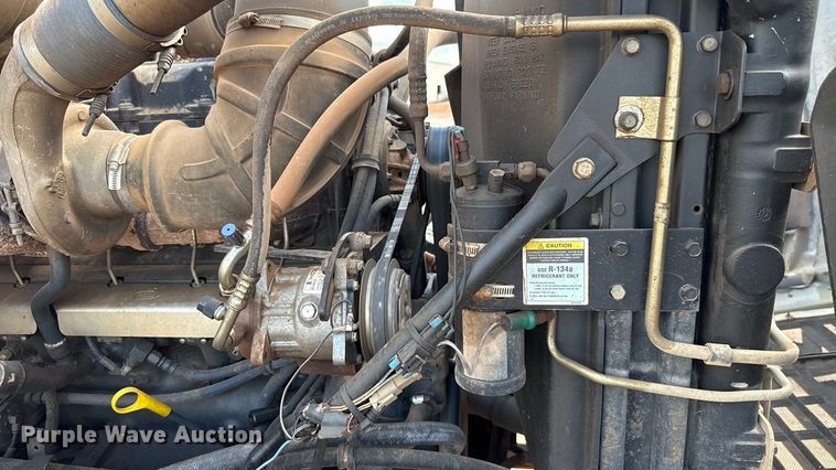 image for item EU5021 2003 Mack CH613 dump truck