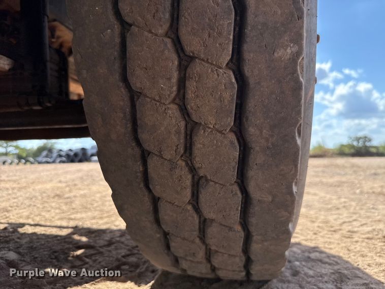 image for item EU5021 2003 Mack CH613 dump truck