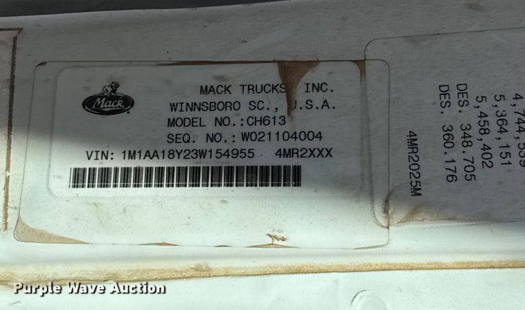 image for item EU5021 2003 Mack CH613 dump truck