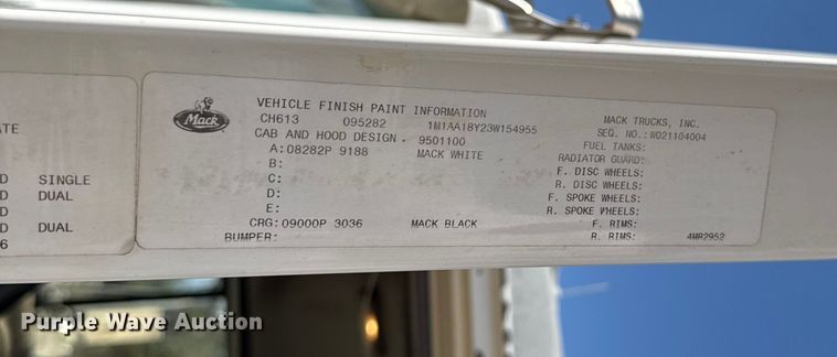 image for item EU5021 2003 Mack CH613 dump truck