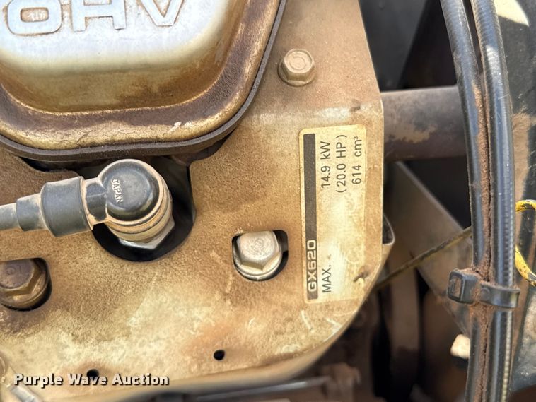 image for item EU5023 2005 Bomag BW900-2 double drum roller