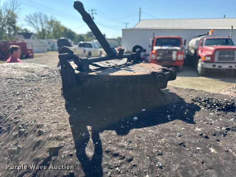 image for item EU6036 Oil distributor trailer