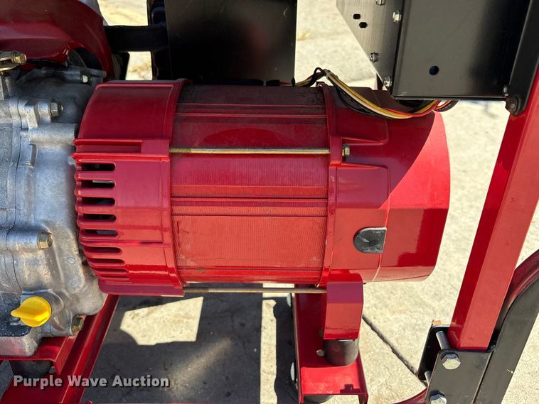 image for item EU8508 Generac 6500XL generator