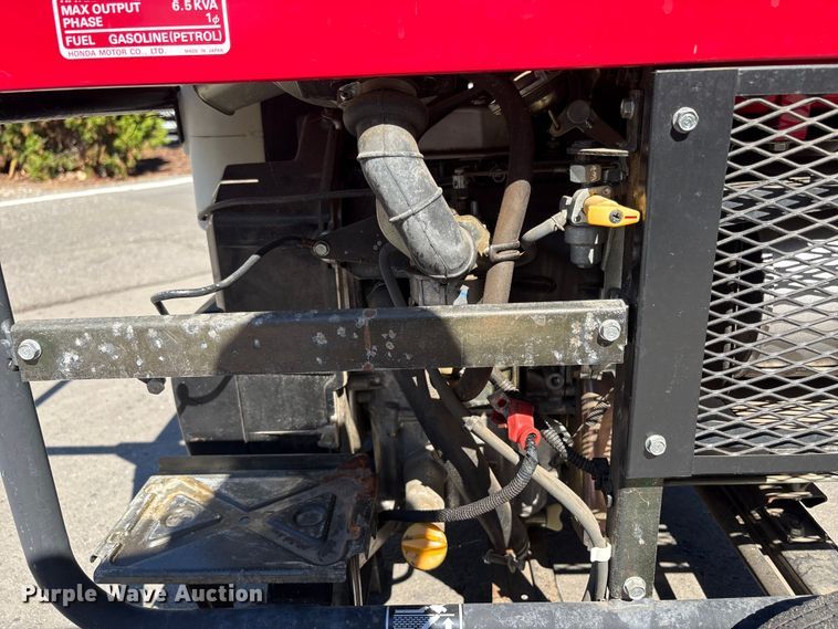image for item EU8509 Honda ES 6500 generator