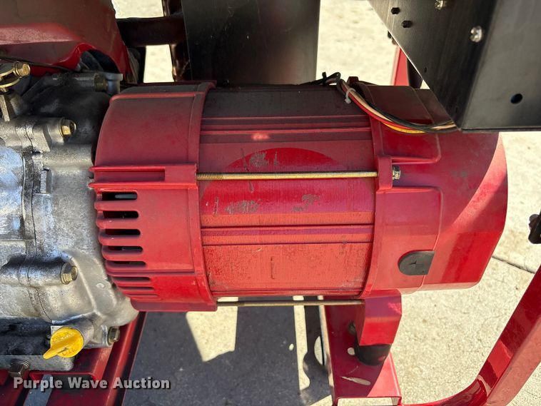 image for item EU8511 Generac 6500XL generator