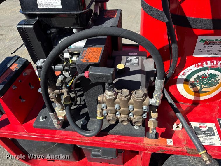 image for item EU8517 2011 Hotsy HM4035L.3 hot pressure washer