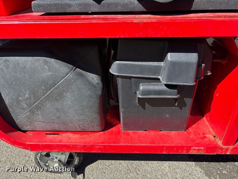 image for item EU8517 2011 Hotsy HM4035L.3 hot pressure washer