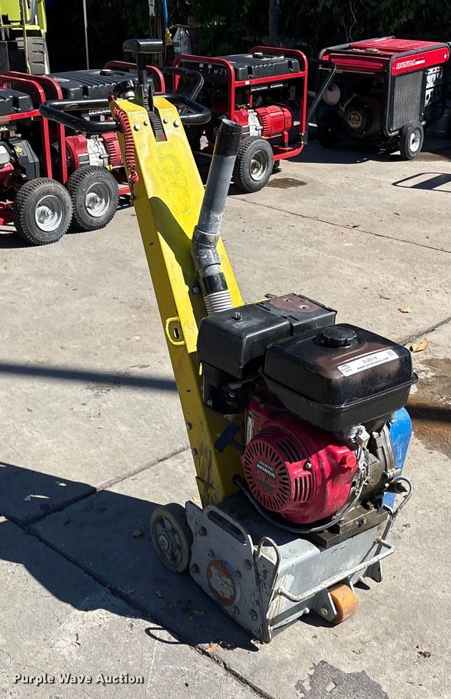 image for item EU8518 2005 Sase 10 concert scarifier