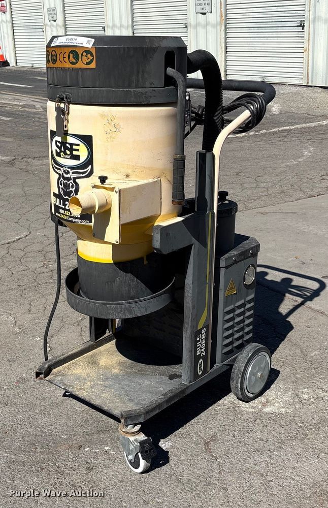 image for item EU8519 Sase Bull 240EBS vacuum
