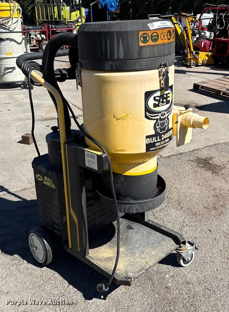image for item EU8519 Sase Bull 240EBS vacuum