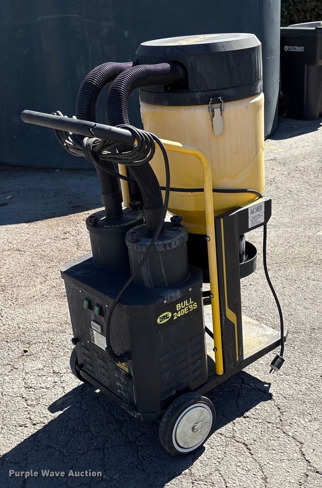 image for item EU8519 Sase Bull 240EBS vacuum