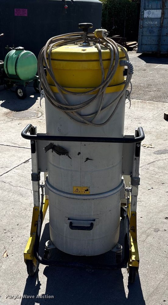 image for item EU8520 Sase M/65 vacuum