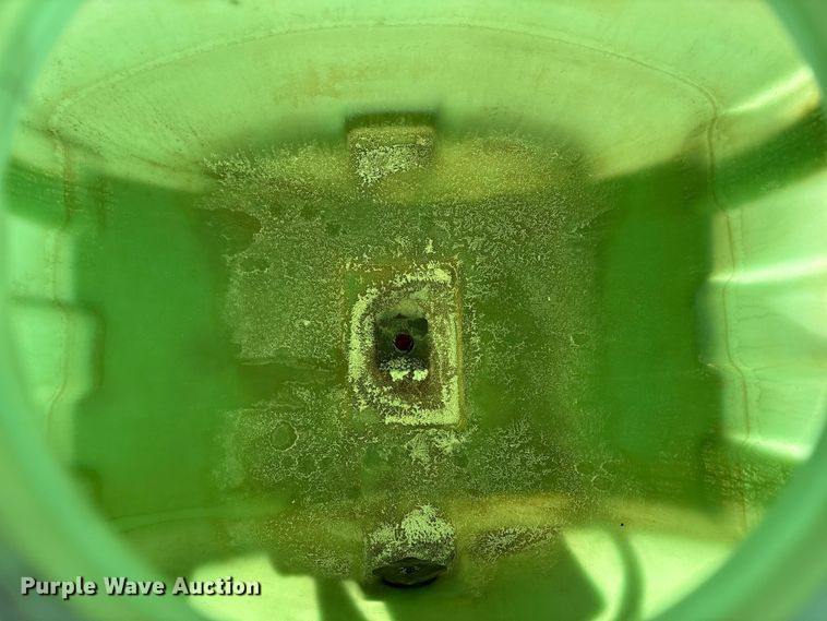 image for item EU8521 W W Grinder portable sprayer