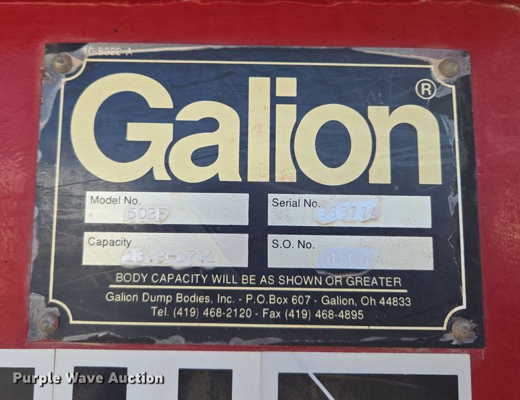 image for item EV1728 1996 International 2574 dump truck