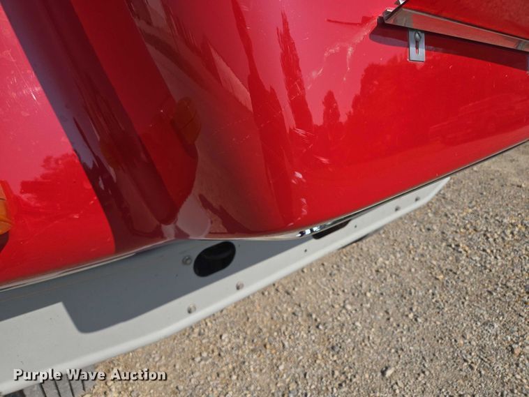 image for item EV1728 1996 International 2574 dump truck