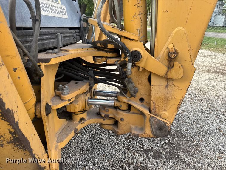 image for item EV1878 1998 New Holland 575E  backhoe