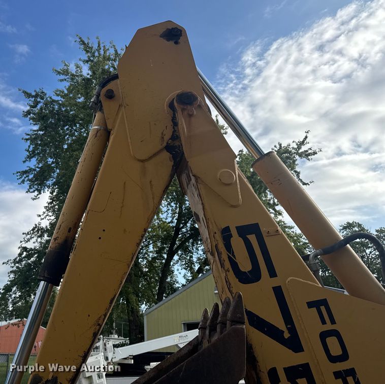 image for item EV1878 1998 New Holland 575E  backhoe