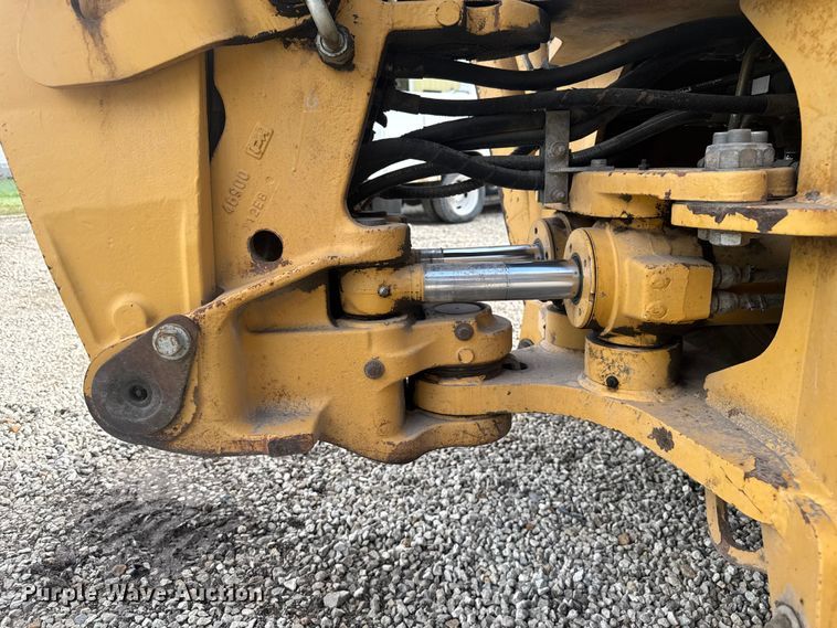 image for item EV1878 1998 New Holland 575E  backhoe