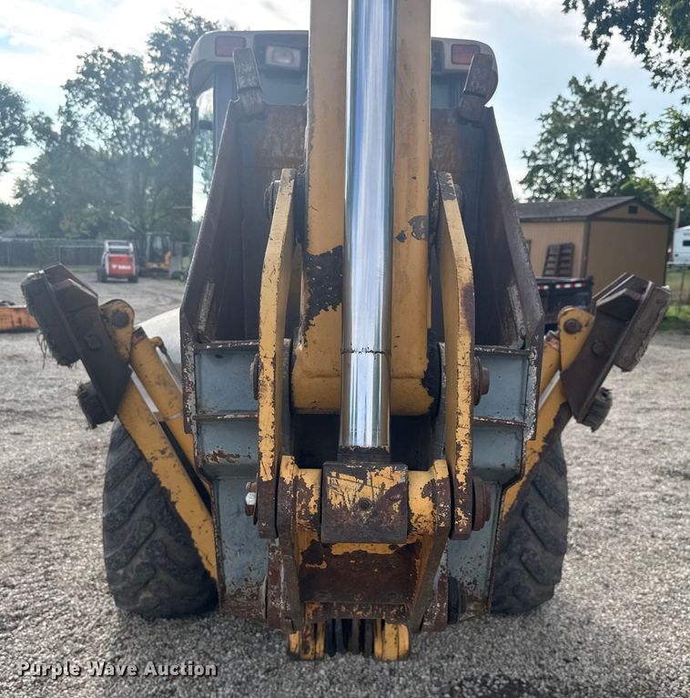 image for item EV1878 1998 New Holland 575E  backhoe