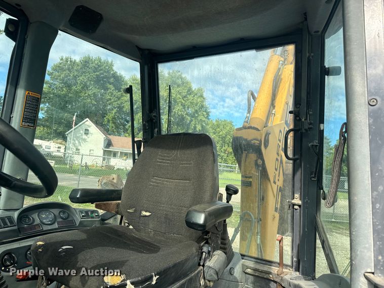 image for item EV1878 1998 New Holland 575E  backhoe