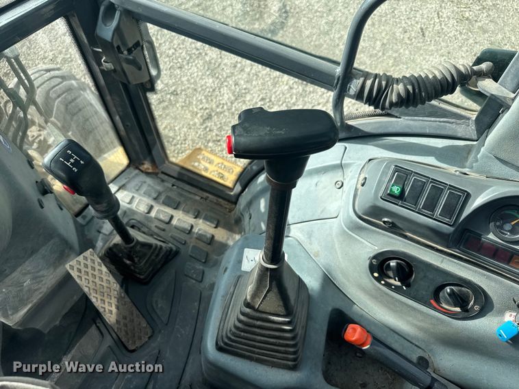 image for item EV1878 1998 New Holland 575E  backhoe