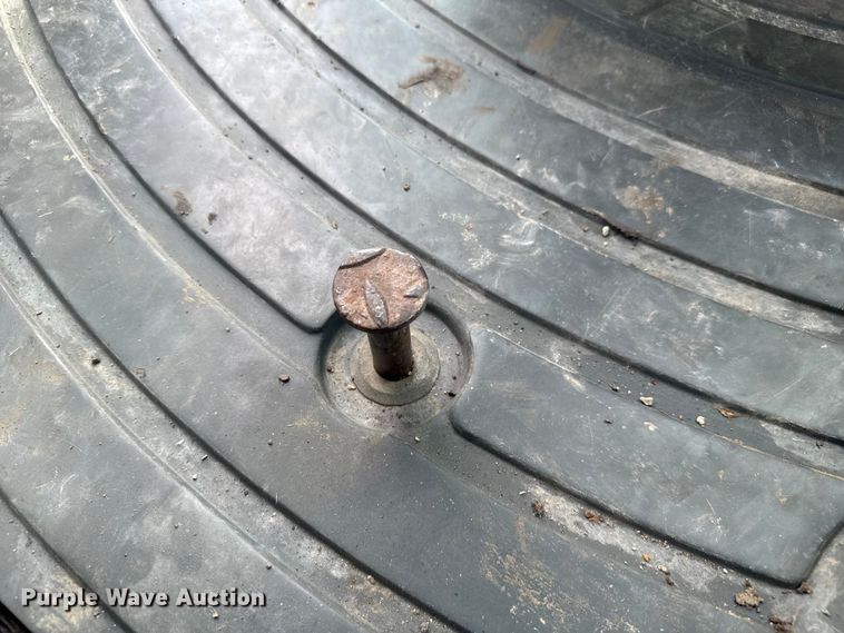 image for item EV1878 1998 New Holland 575E  backhoe