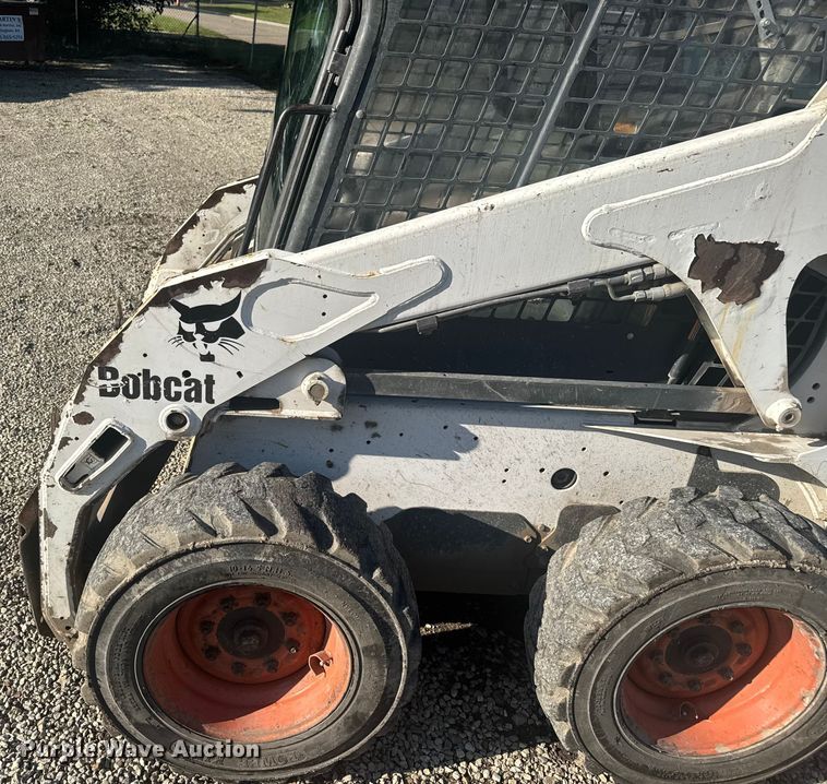 image for item EV1879 2005 Bobcat S185 skid steer loader