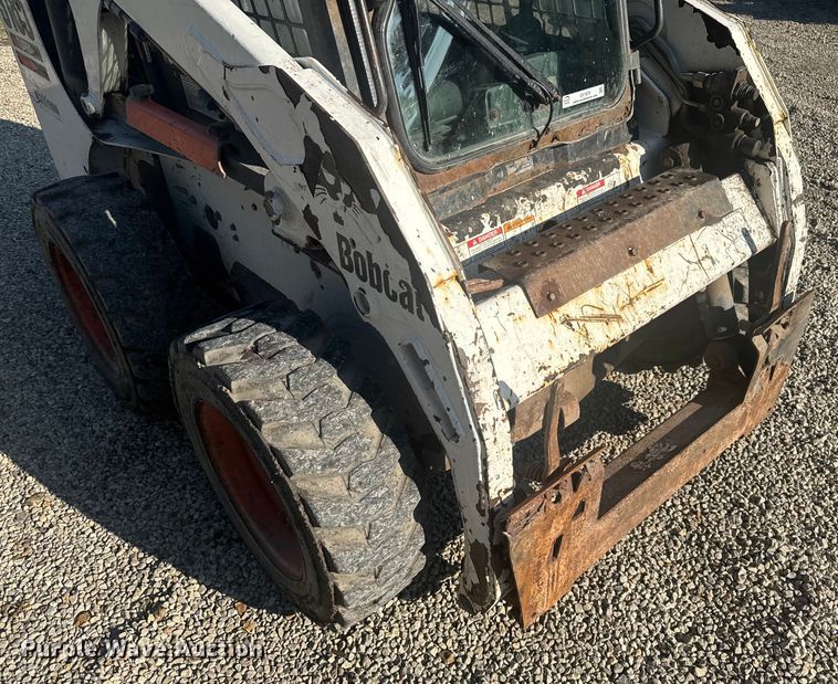 image for item EV1879 2005 Bobcat S185 skid steer loader