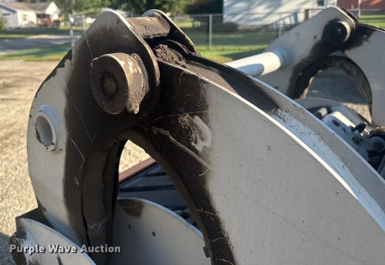 image for item EV1879 2005 Bobcat S185 skid steer loader