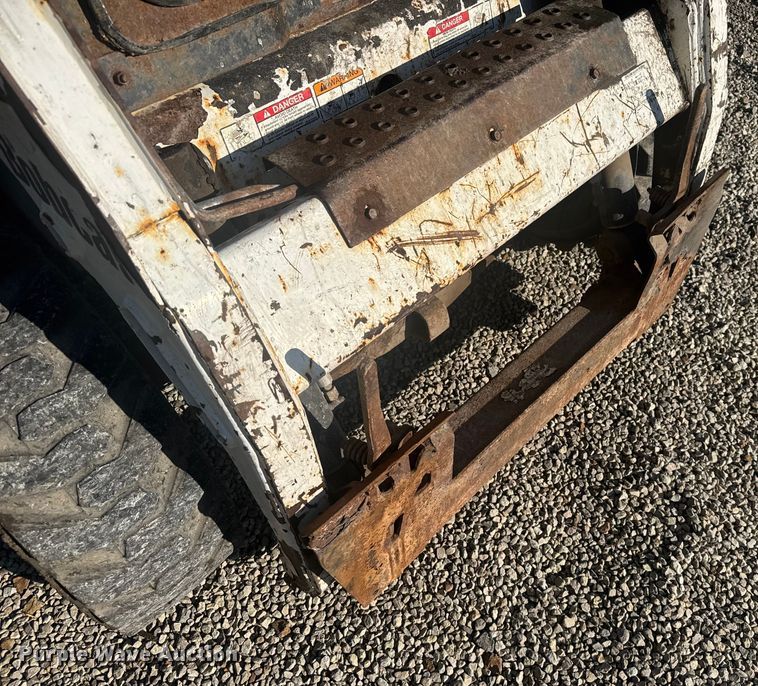 image for item EV1879 2005 Bobcat S185 skid steer loader