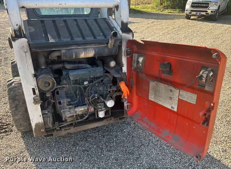 image for item EV1879 2005 Bobcat S185 skid steer loader