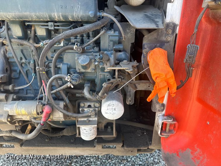 image for item EV1879 2005 Bobcat S185 skid steer loader