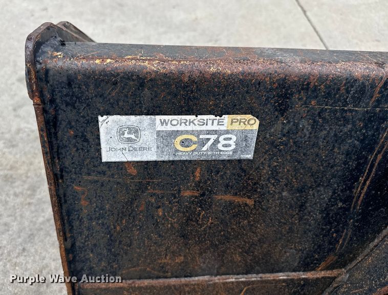 image for item EV1903 2010 John Deere 328D  skid steer loader