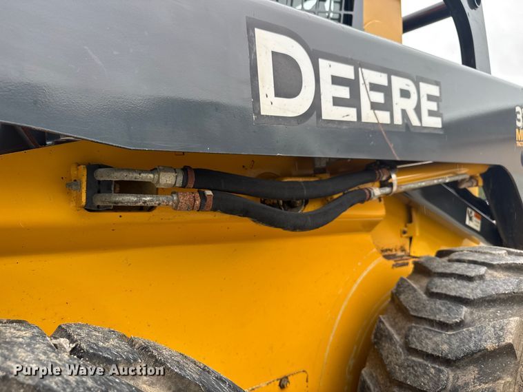 image for item EV1903 2010 John Deere 328D  skid steer loader