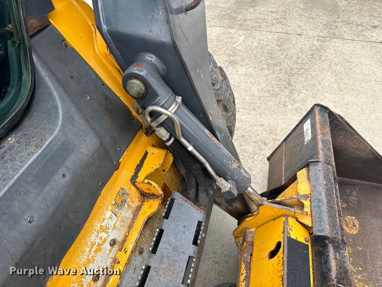 image for item EV1903 2010 John Deere 328D  skid steer loader