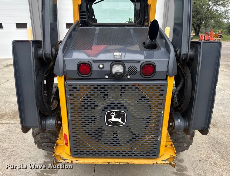 image for item EV1903 2010 John Deere 328D  skid steer loader