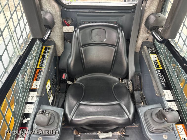 image for item EV1903 2010 John Deere 328D  skid steer loader