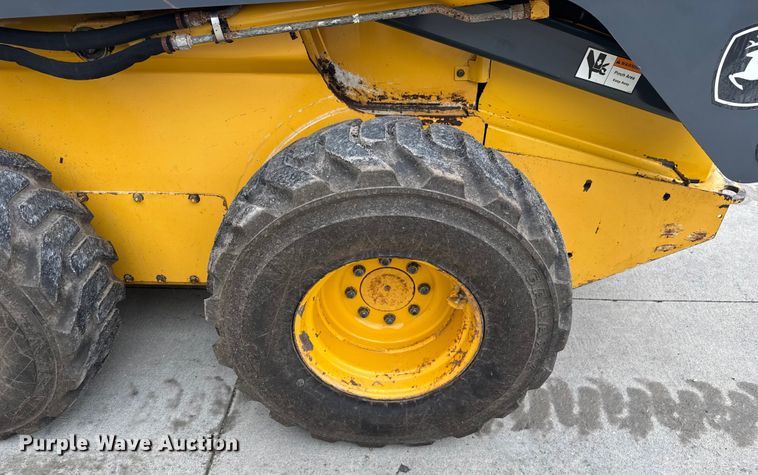 image for item EV1903 2010 John Deere 328D  skid steer loader