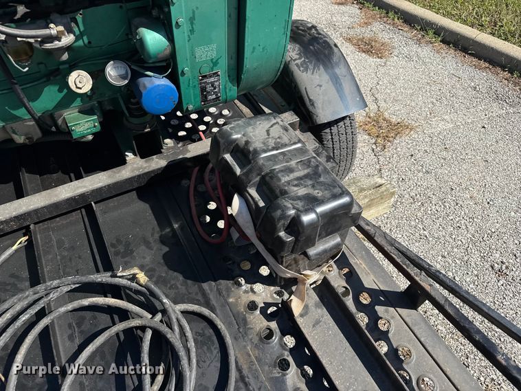 image for item EV1910 Onan 12JC-3RV/862P generator